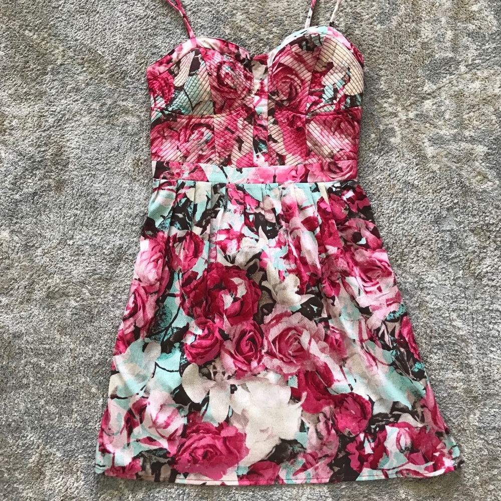 Jessica Simpson floral dress